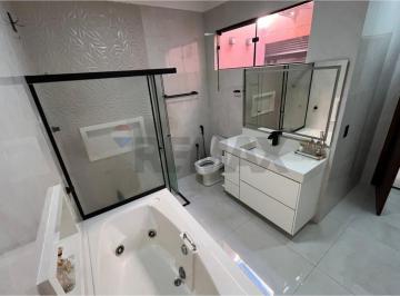 Casa · 200m² · 3 Quartos · 2 Vagas · Casa para venda em Vila Tibério de 200.00m² com 3 Quartos, 1 Suite e 2 Garagens