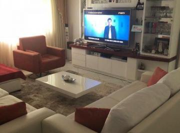 Casa · 281m² · 3 Quartos · 4 Vagas · Sobrado para venda em Vila Lais de 281.00m² com 3 Quartos, 2 Suites e 4 Garagens