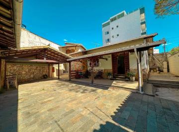 Casa · 304m² · 5 Quartos · 4 Vagas · Casa para venda em Itapoã de 304.00m² com 5 Quartos, 3 Suites e 4 Garagens