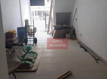 Comercial · 60m² · 3 Vagas · Sala Comercial para alugar em Jardim Valéria de 60.00m² com 3 Garagens