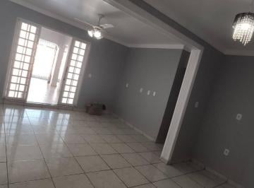 Casa · 90m² · 4 Quartos · 2 Vagas · Casa 3 quartos Coophamil