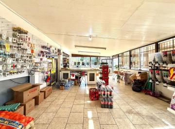 Comercial · 140m² · 2 Vagas · Loja à venda, já locado para um mini mercado com140m², 2 vagas no Jardim Sabará