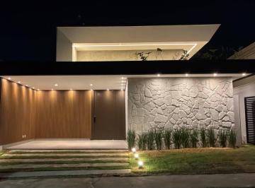 Casa · 258m² · 3 Quartos · 4 Vagas · Casa 3 suítes condomínio brisas