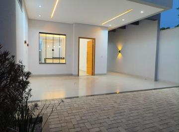 Casa · 105m² · 3 Quartos · 2 Vagas · Casa à venda, 3 suítes no Plano Diretor Sul de Palmas.