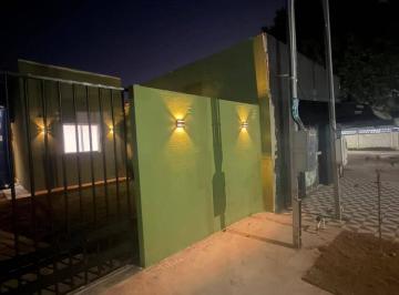 Casa · 180m² · 2 Quartos · 1 Vaga · Casa Moderna Com 1 Quarto e 1 Suíte Bairro Real Parque