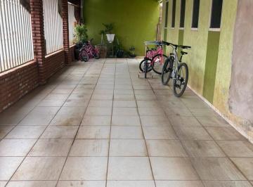 Casa · 300m² · 1 Quarto · 2 Vagas · Casa + 2 Salões Comerciais na Cohab Canellas