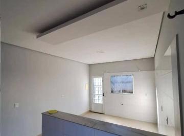 Casa · 340m² · 2 Quartos · 2 Vagas · Casa 2 quartos Parque do Lago em Várzea Grande