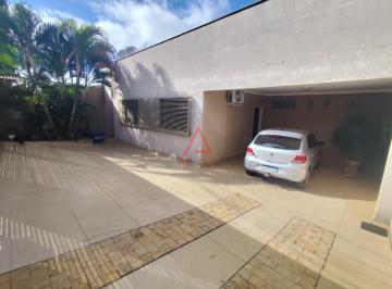 Casa · 151m² · 3 Quartos · 3 Vagas · Casa com 3 Quartos à Venda, 151,81m² por R$650.000,00, Santa Mônica, Londrina-PR