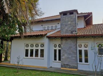 Casa · 390m² · 5 Quartos · 2 Vagas · Casa de Condomínio em Cavalhada