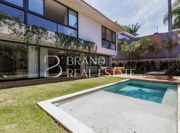 Casa · 457m² · 3 Quartos · 4 Vagas · 457 m², 3 suítes, 4 vagas I Casa com áreas integradas e lazer no Jardim Guedala