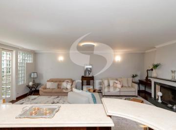 Casa · 528m² · 5 Quartos · 4 Vagas · Casa de alto padrão com 4 suítes no Jardim dos Estados