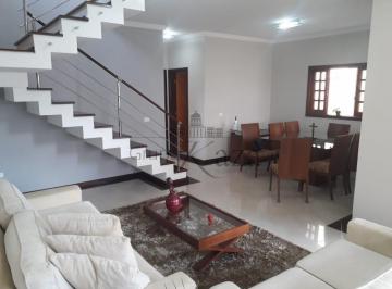 Casa · 250m² · 3 Quartos · 3 Vagas · Oportunidade - Casa Sobrado - Jardim das Indústrias - 3 Dormitórios - 223m².