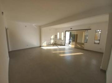 Comercial · 229m² · 2 Vagas · Oportunidade - Ponto Comercial - Centro - Jacareí - 292m².