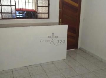 Casa · 100m² · 2 Quartos · 1 Vaga · Oportunidade - Casa - Centro - 2 Dormitórios - 100m² - Estuda Permuta.