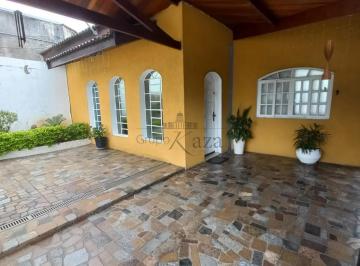 Casa · 245m² · 3 Quartos · 3 Vagas · Casa - Jardim São Jorge - 3 Dormitórios - 156m².