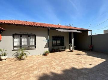 0bc0633569760b4d9b5a695cf4546ceff6c3abea · **Casa com 4 Quartos e Edícula – 307 m² de Terreno**