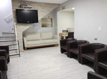 Casa · 217m² · 3 Quartos · Sobrado comercial para alugar com 05 salas, 217 m² na Vila Scarpelli - Santo André/SP