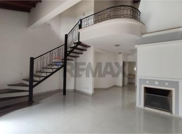 Casa · 3 Quartos · Casa com 3 suítes para alugar por R$6.300,00/mês - Vila Santista - Atibaia/SP