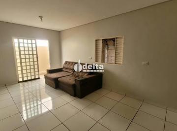 Comercial · 250m² · 3 Quartos · 2 Vagas · Casa residencial com 3 quartos disponível para venda no bairro Jardim Europa em Uberlândia-MG