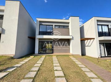 Casa · 371m² · 3 Quartos · 2 Vagas · Casa nova com 3 quartos em condomínio - Bairro Trevo