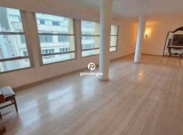 Apartamento · 300m² · 5 Quartos · 1 Vaga · Rua Bolivar - Copacabana - Quadra da praia / Andar alto / 360m²