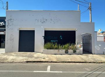 b15aefa1015165fd7f34c804081ec9ecc350da25 · CA0849 - CASA COMERCIAL AMPLA E COM EDICULA PARA VENDA OU LOCAÇÃO NO CENTRO - AT. 257m² - AC. 118m²