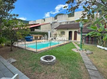 ad1ab39bac206c884e79d5659eb68441b79bf278 · Casa com 3 dormitórios à venda, 196 m² por R$ 1.200.000,00 - Itaipu - Niterói/RJ