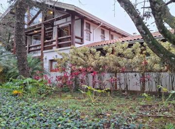 Casa · 1120m² · 3 Quartos · 6 Vagas · Casa à venda no Condomínio Morada dos Pássaros – Barueri, SP