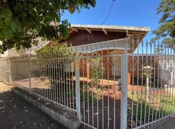 7fede9e054d5f2778e01c3e725da2720de61fbde · Casa com 4 dormitórios para alugar, 230 m² por R$ 3.267,00/mês - Centro - Barretos/SP