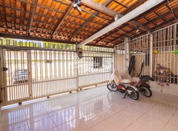Casa · 93m² · 4 Quartos · 3 Vagas · 2ª Avenida | Sobrado 04 Quartos - 02 Suítes - Varanda | Núcleo Bandeirante