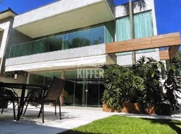 Casa duplex com 4 quartos em Rio do Ouro · Casa alto padrão com 4 quartos no Rio do Ouro