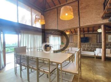 a06af578107c902dab2b106a26c3e98b2ab63890 · Casa com 3 quartos para alugar, 230 m² por R$ 10.424/mês - Condomínio Alpes de Vinhedo - Vinhedo/SP