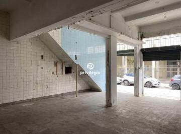 Comercial · 74m² · Loja comercial à venda na Urca, Rio de Janeiro – 74 m² de frente