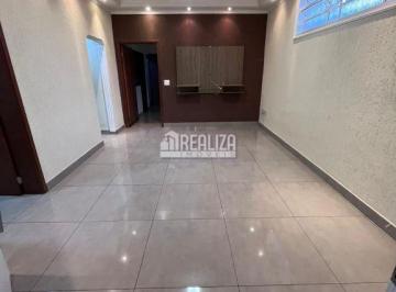 Imagem 1 · Casa para aluguel em Parque das Américas, Uberaba