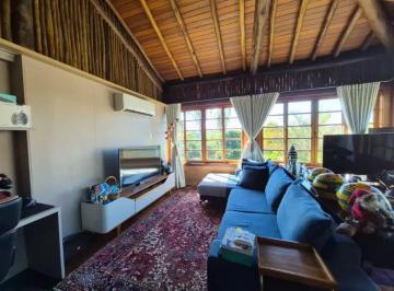 Casa · 320m² · 3 Quartos · 6 Vagas · Casa Condomínio em Jundiaí