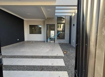 v5phkmq2odyyywu2nzi4mzrj_md · Perfeita casa com piscina uma raridade