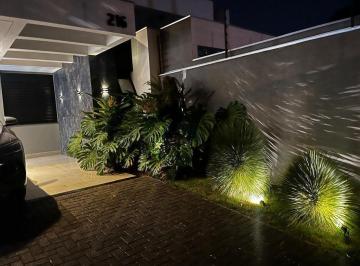 ofeb89c2otuyyjc1otiwztcy_md · Casa incrível Porteira fechada no Jardim Alvorada, Maringá!