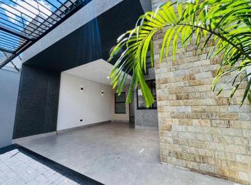 ozb6z702oty0zmuzmwm4owyw_md · Linda Casa com Piscina no Jardim Brasil – Maringá Localização privilegiada