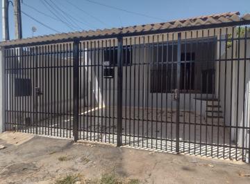 Casa · 100m² · 2 Quartos · 1 Vaga · Casa para alugar em Vila Xavier de 100.00m² com 2 Quartos e 1 Garagem
