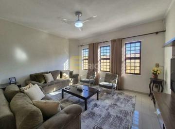 Casa · 182m² · 4 Quartos · 4 Vagas · Casa para venda em VILA GENOVEVA de 182.00m² com 4 Quartos, 2 Suites e 4 Garagens
