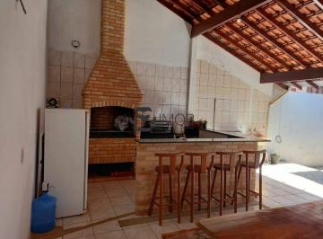 Casa · 225m² · 3 Quartos · 2 Vagas · Casa para venda em Parque Real de 225.00m² com 3 Quartos, 1 Suite e 2 Garagens