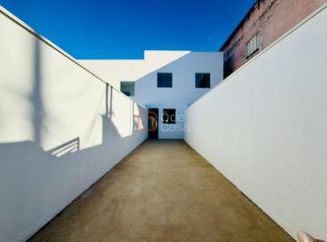 Casa · 60m² · 2 Quartos · 2 Vagas · Casa para venda em Copacabana de 60.00m² com 2 Quartos e 2 Garagens