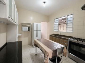 Casa · 191m² · 3 Quartos · 3 Vagas · Casa para venda em Vila Nova Esperia de 191.00m² com 3 Quartos e 3 Garagens