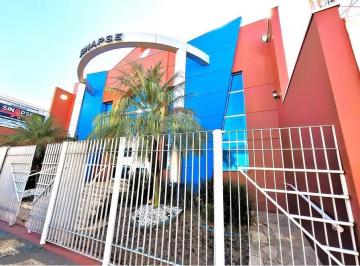 Comercial · 677m² · 2 Quartos · 5 Vagas · Galpão / Depósito / Armazém para venda em Centro de 677.00m² com 2 Quartos e 5 Garagens
