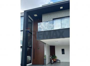 Casa · 320m² · 3 Quartos · 4 Vagas · Casa de Condomínio para alugar em Morros de 320.00m² com 3 Quartos, 1 Suite e 4 Garagens