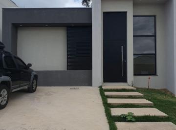 Casa · 250m² · 3 Quartos · 2 Vagas · Casa para venda em Nossa Senhora Do Perpétuo Socorro de 250.00m² com 3 Quartos, 1 Suite e 2 Garagens