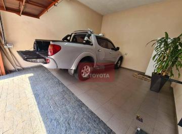 Comercial · 240m² · 2 Vagas · Prédio Comercial para venda em Ponte Grande de 240.00m² com 2 Garagens