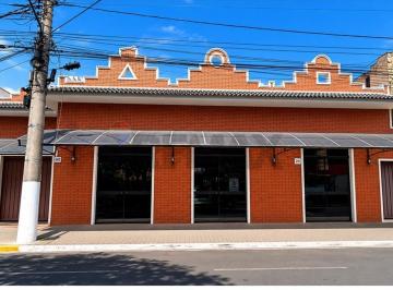 Comercial · 426m² · Prédio Comercial para alugar em Centro de 426.00m²