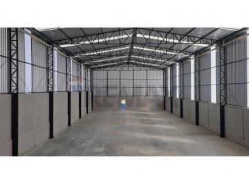 Comercial · 800m² · Galpão / Depósito / Armazém para alugar em Portão de 800.00m²