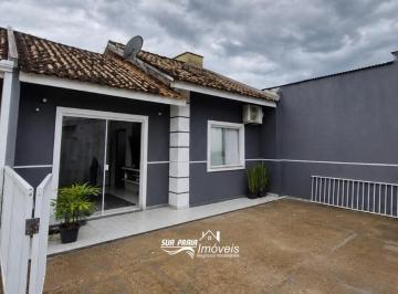 Casa · 75m² · 2 Quartos · 2 Vagas · Casa no Centro em Condomínio fechado